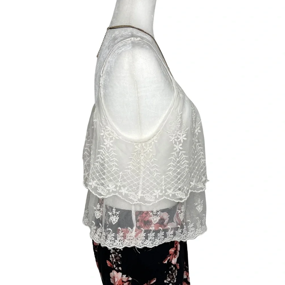 ❌SOLD❌ AEO Cami Tank Top Tiered Mesh Lace Embroidered Festival Off White Cream M - Picture 9 of 17